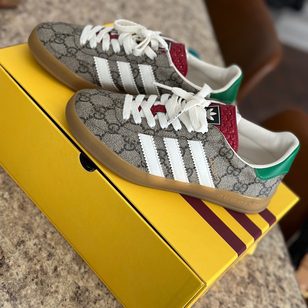 Adidas x Gucci Gazelle Sneakers - Picture 3 of 12